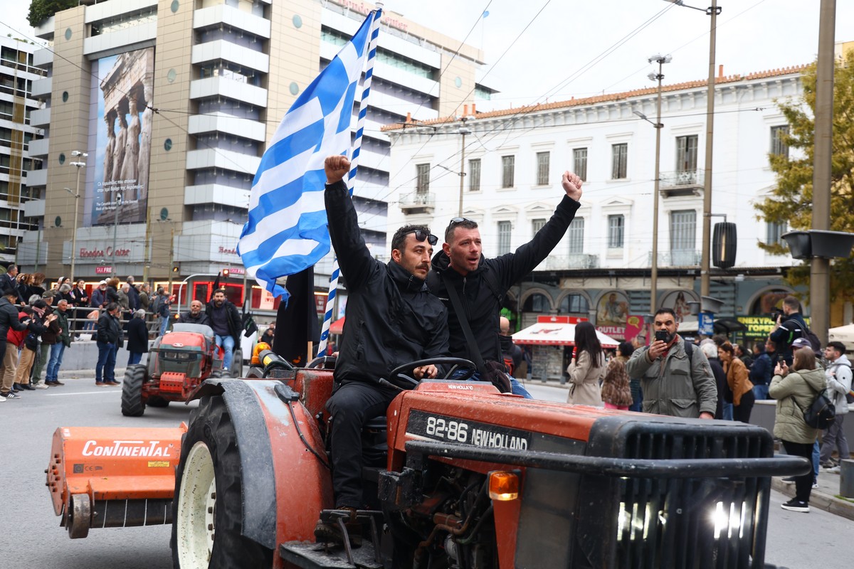 trakter-athina_5.jpg