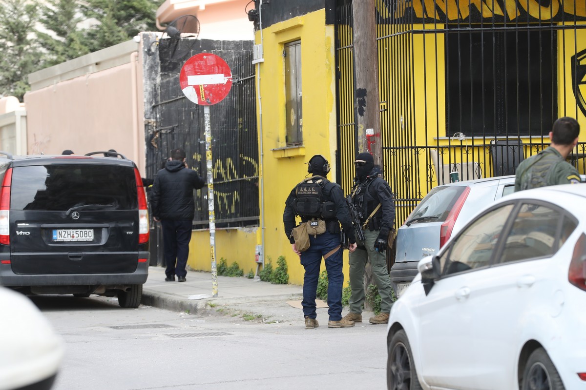aris-super3-astynomia_11.jpg