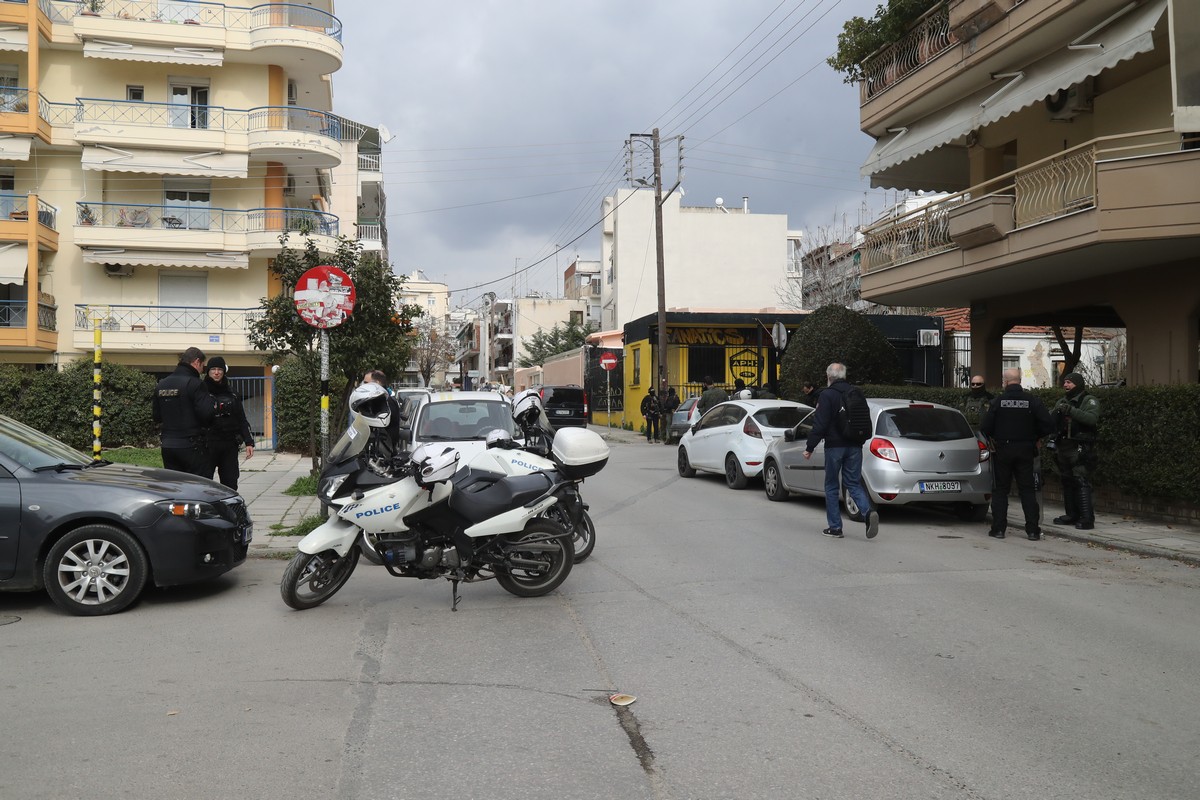 aris-super3-astynomia_3.jpg
