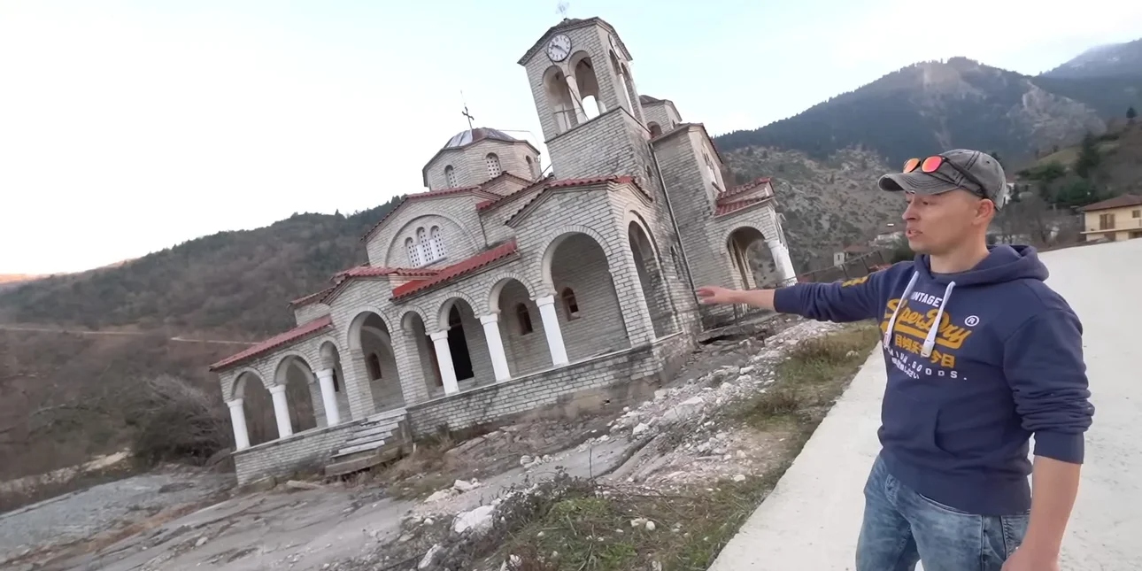 ekklisia_trikala_3.jpg
