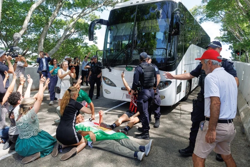 iranes_athlitries_australia_2.jpg