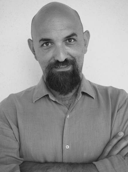karapiperis.jpg