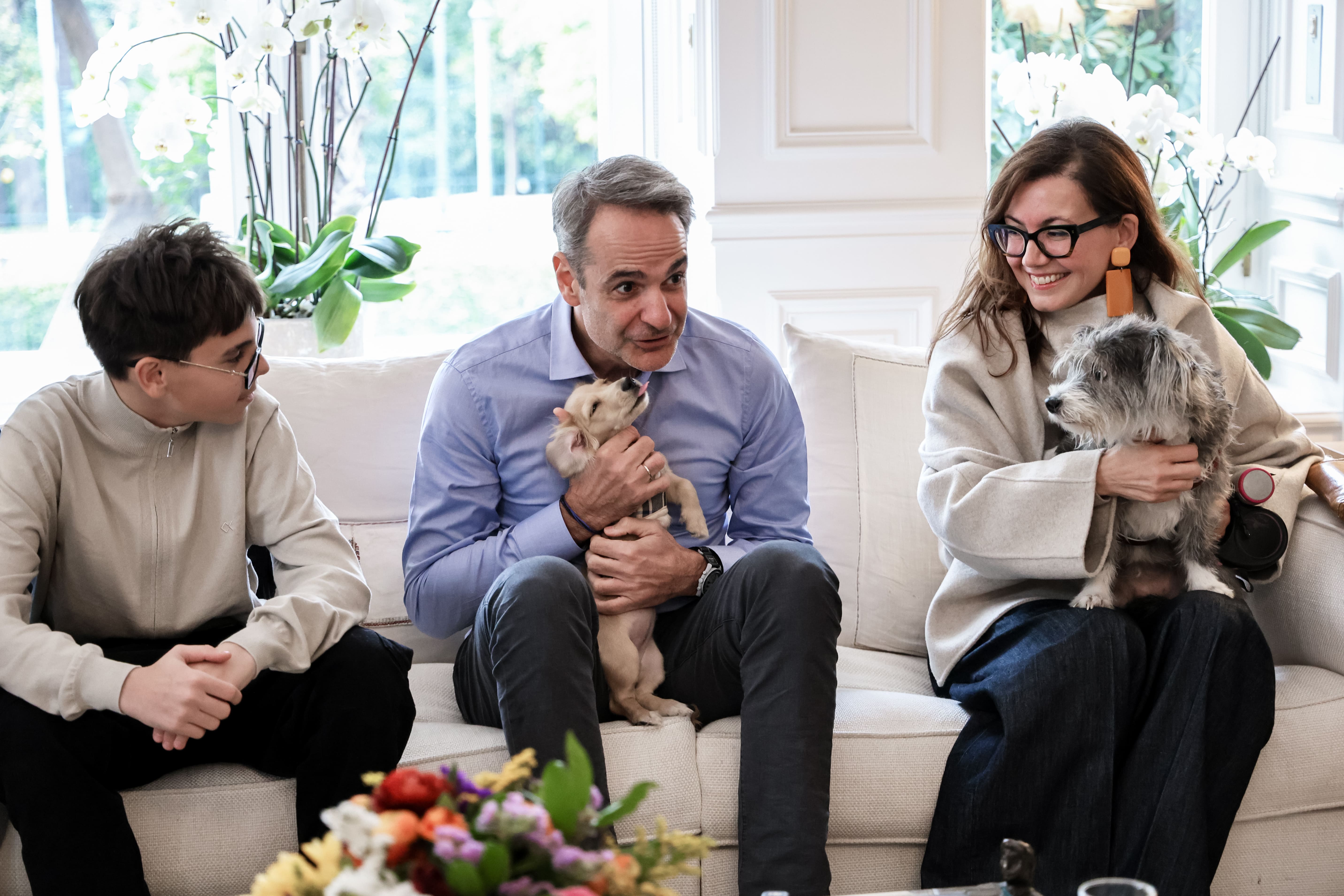 mitsotakis-katoikidia1_1.jpg