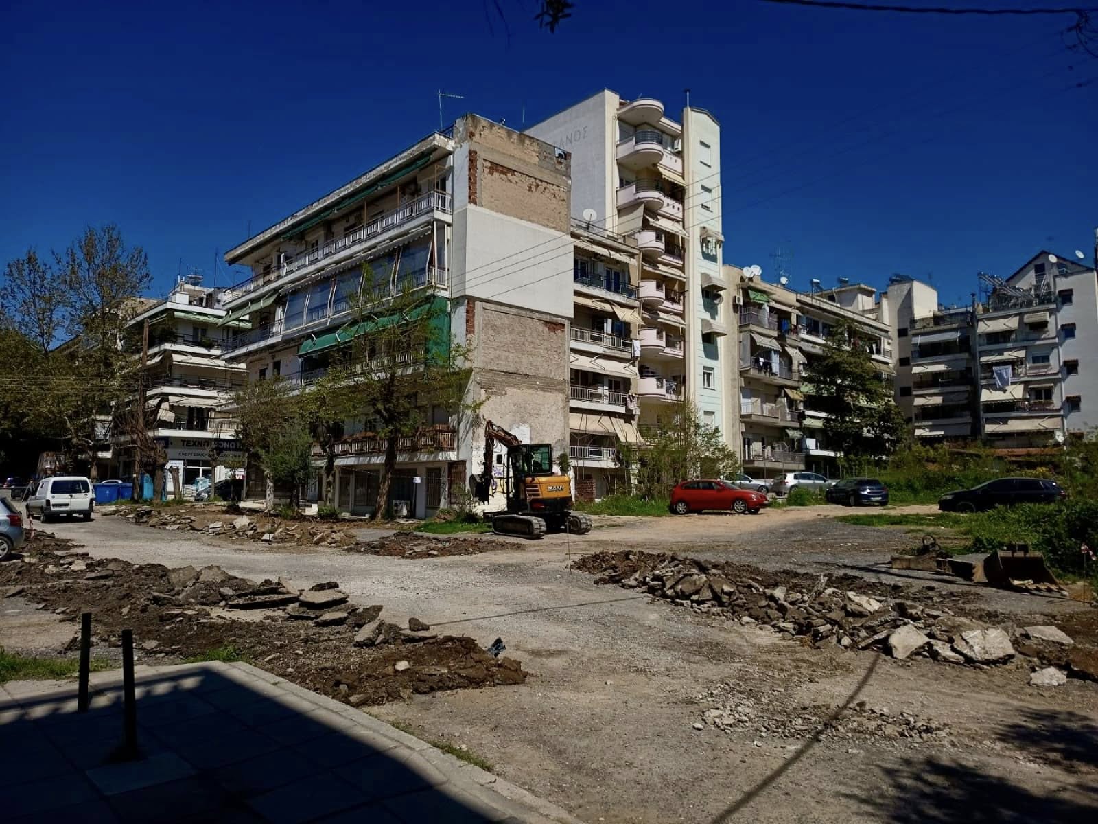 erga_dimos_pezodromia_1.jpg