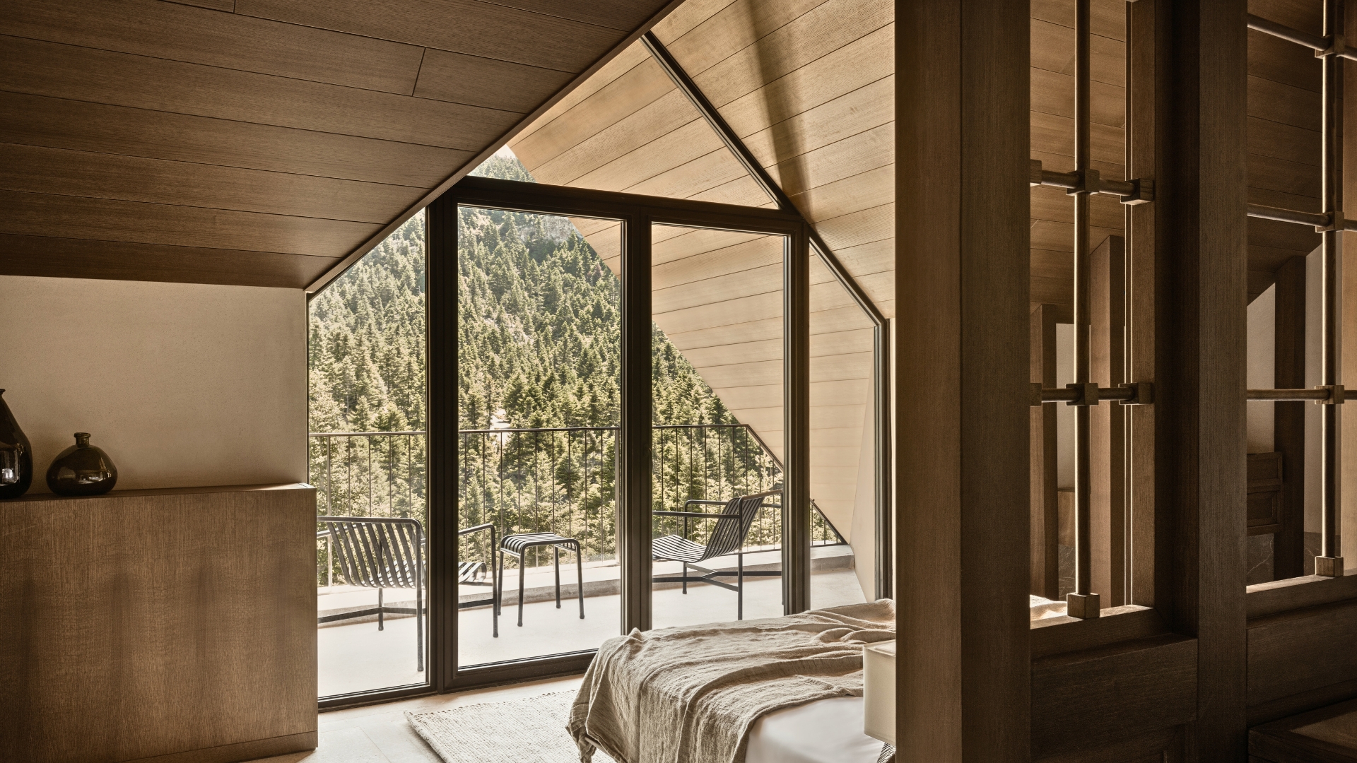 manna_hotel_3.jpg