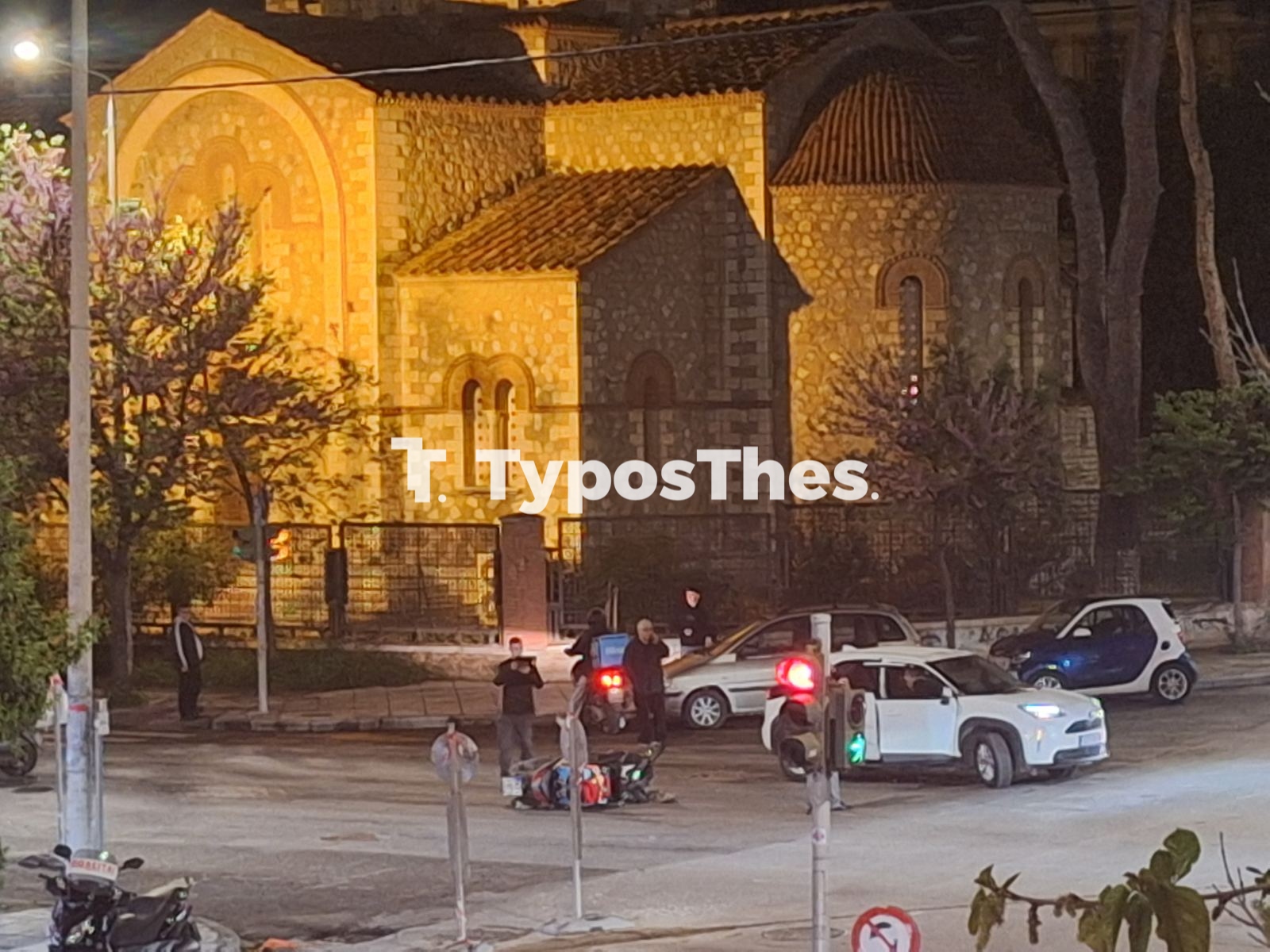 troxaio-papafi1_1.jpg
