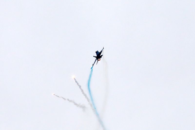 aeroporia_epideixi2.jpg