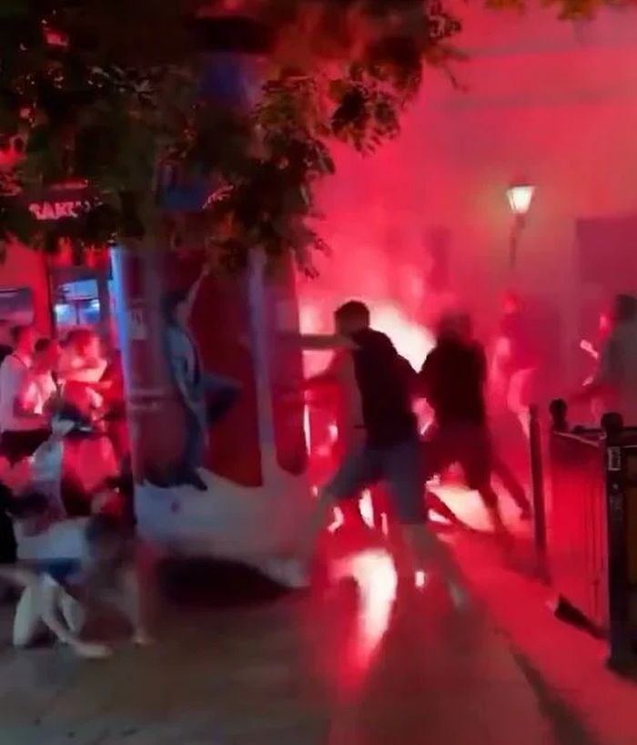 epeisodia_voudapesti.jpg