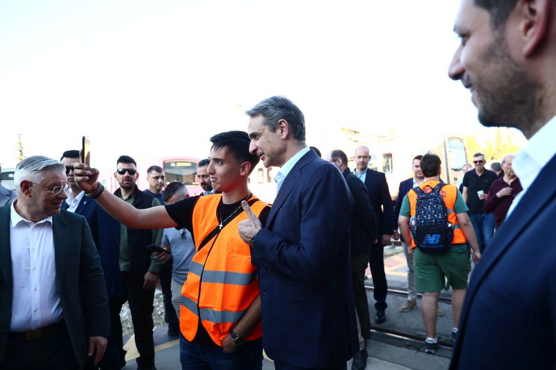 mitsotakis3.jpg
