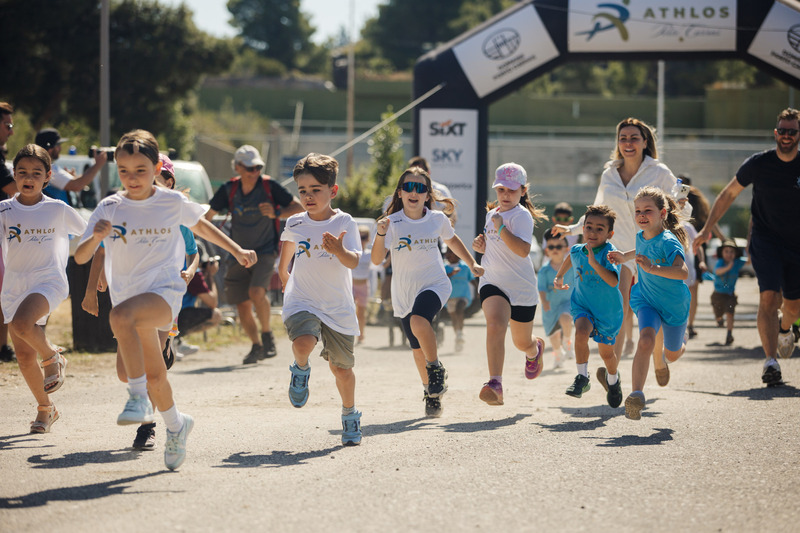 11_kids_running.jpg