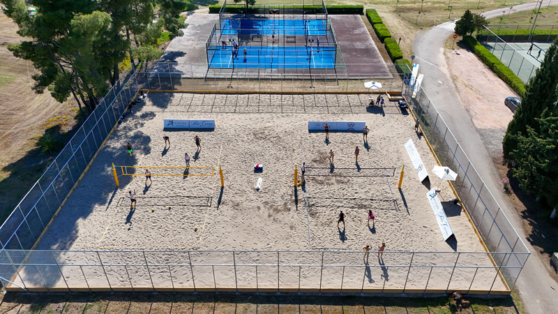 5_beach_volley_courts.jpg