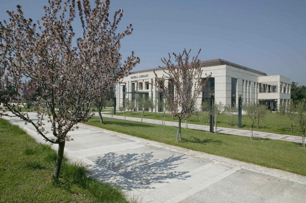 anatolia_university_bissell_library_1.jpg
