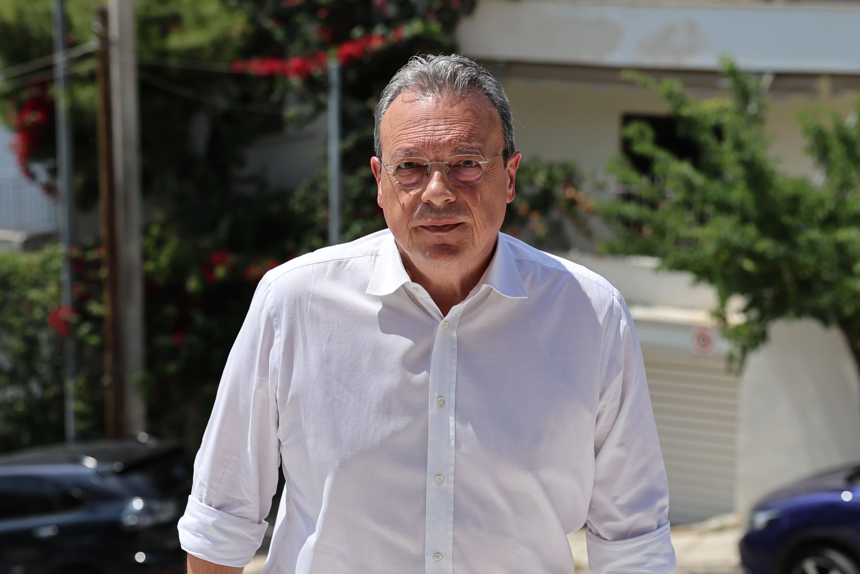 nasos-athanasiou-kideia-famelos_1.jpg