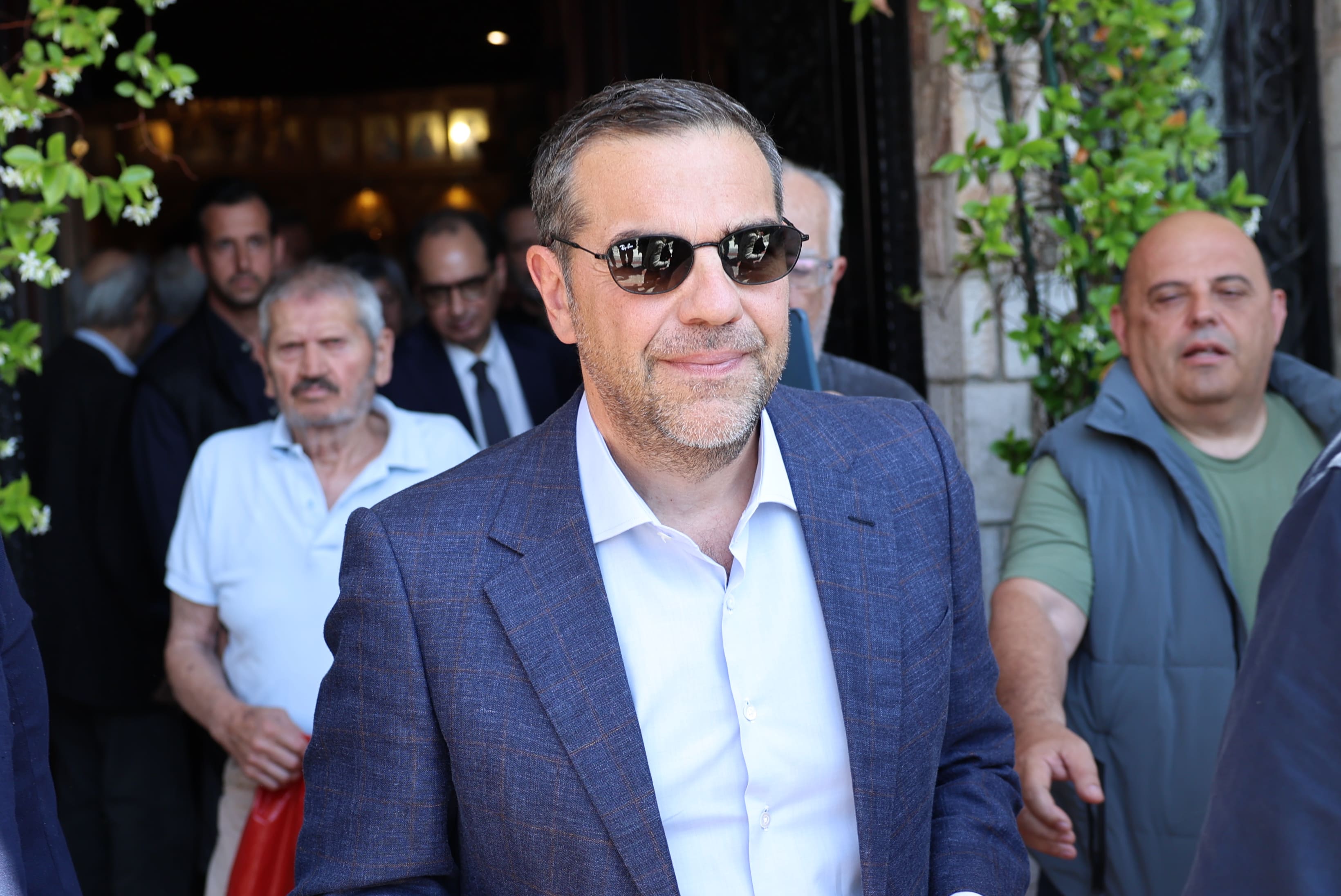 nasos-athanasiou-kideia-tsipras_1.jpg