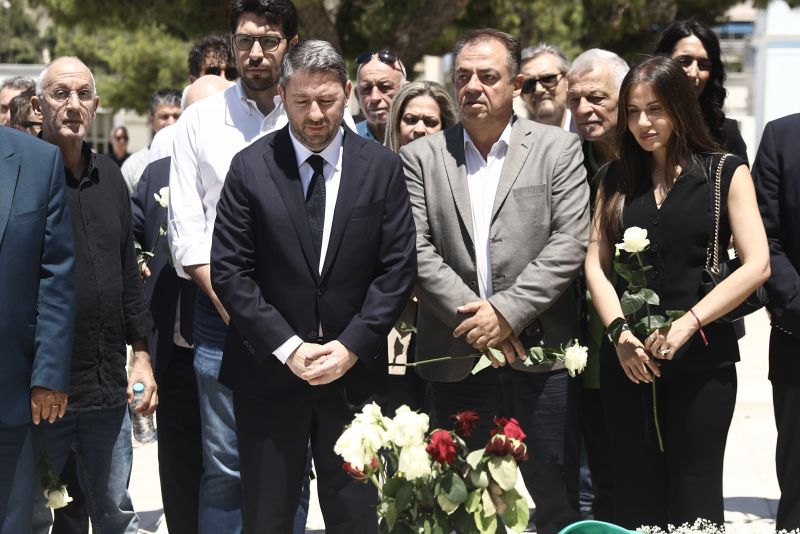 pasok.jpg