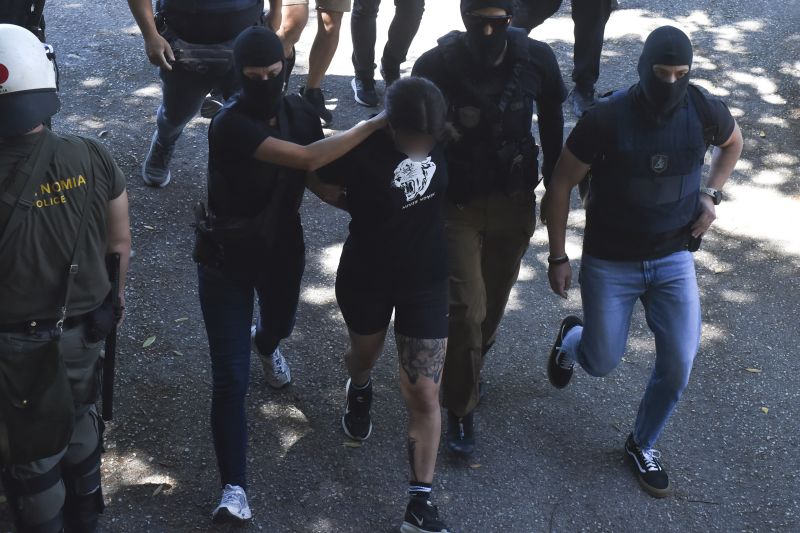 dikastiria_sillifthentes_empristiki_epithesi.jpg