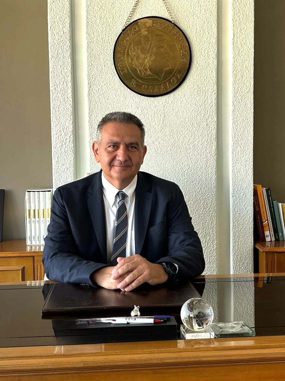 seve-neos-proedros-sarasidis.jpg