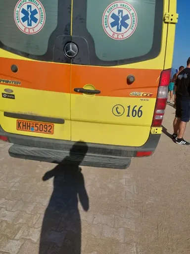 Παραλίγο πνιγμός σε παραλία στη Χαλκιδική