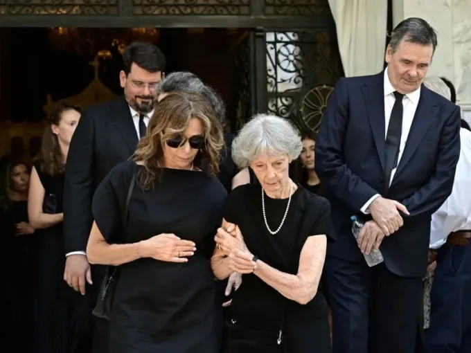 Kideia Manos