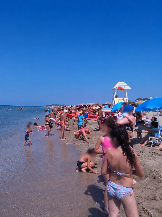 Paidi kai thalassa