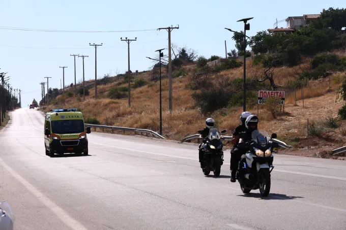 Διακομιδή των πληρωμάτων από την σύγκρουση των ελικοπτέρων