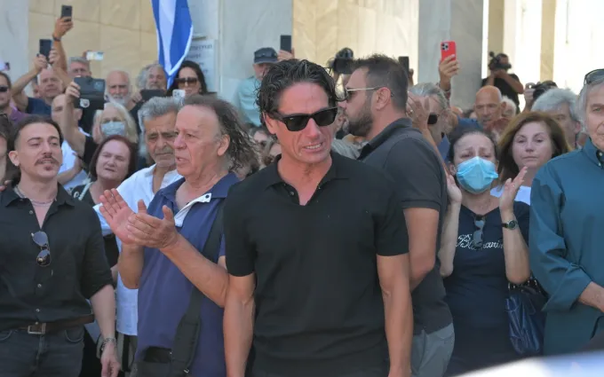 Κηδεία Καλογερόπουλου 