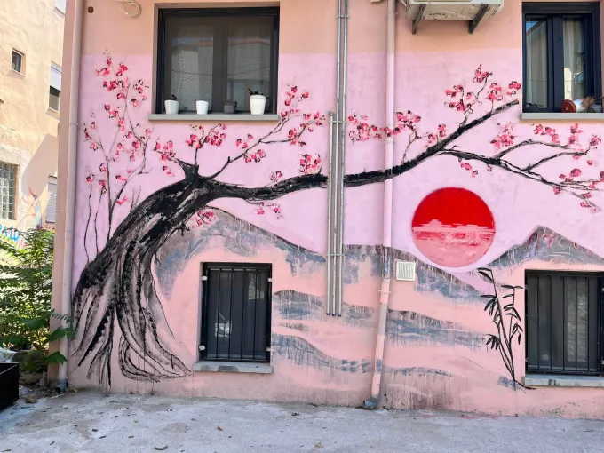 mural Ιαπωνίας στην Άνω Πόλη