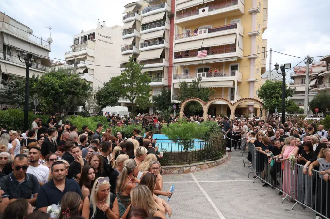 Γιώργος Μαζωνάκης