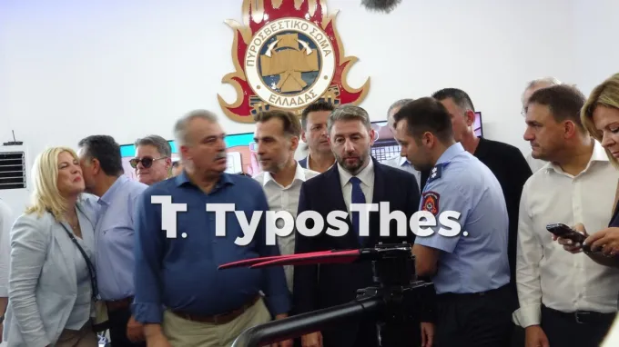 Η βόλτα του Νίκου Ανδρουλάκη στα περίπτερα της 90ής ΔΕΘ
