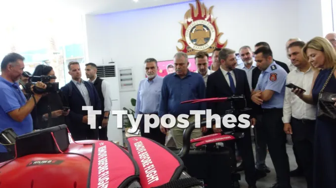 Η βόλτα του Νίκου Ανδρουλάκη στα περίπτερα της 90ής ΔΕΘ