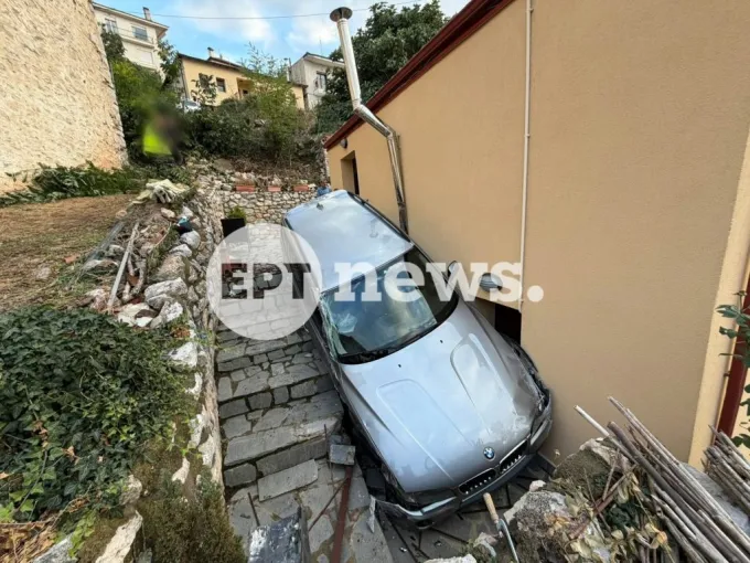 Καστοριά ΙΧ αυλή σπιτιού
