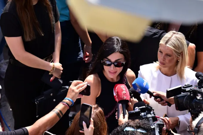 Κηδεία Μαζωνάκη