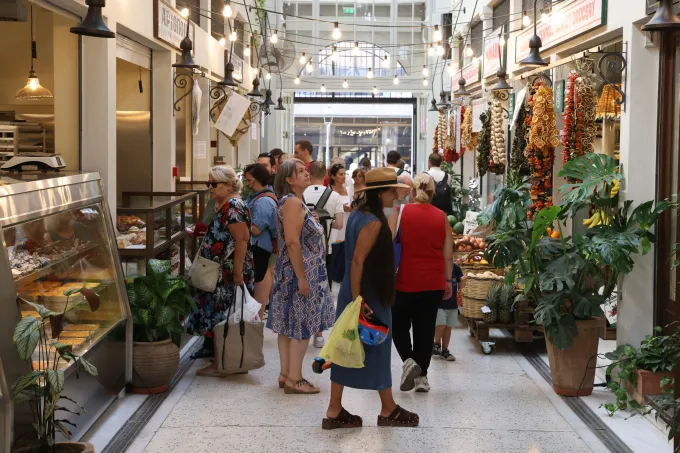 Αγορά Μοδιάνο