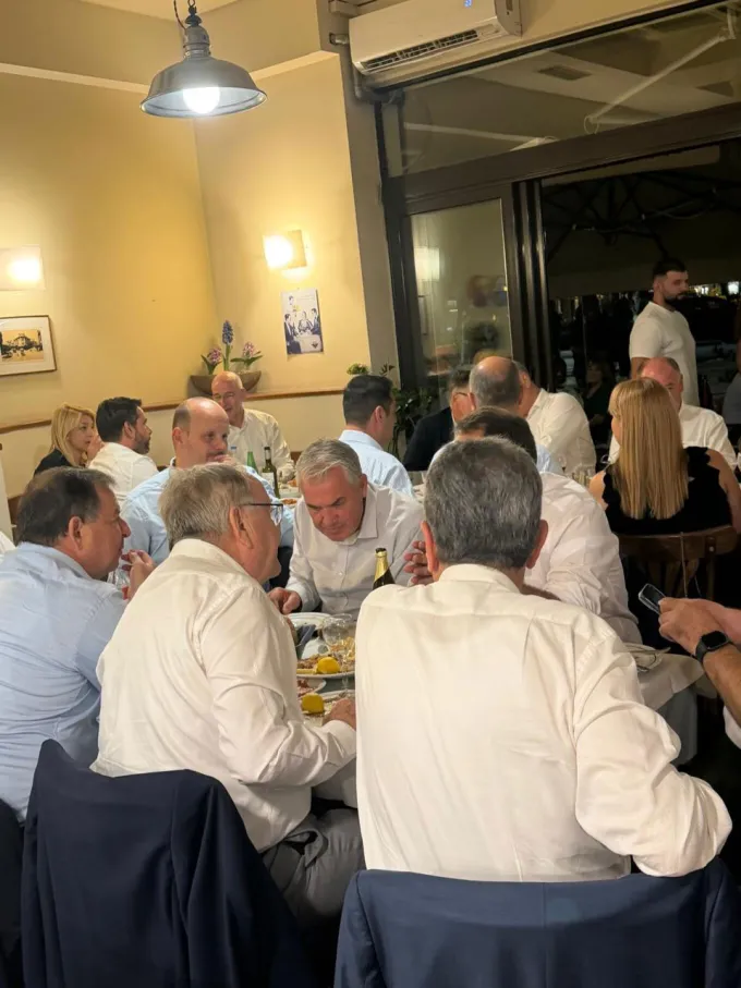 Τραπέζι Πιερρακάκη σε βουλευτές στη Θεσσαλονίκη