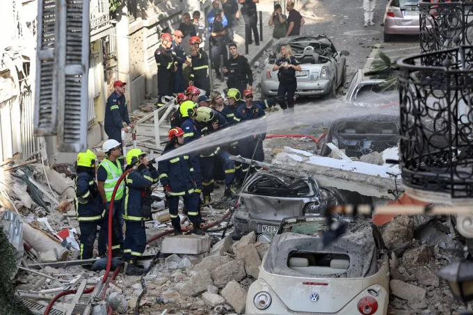 Έκρηξη σε κτίριο στην Πλάκα