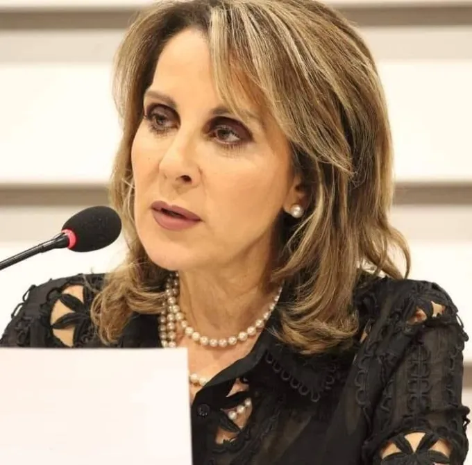 Ευτυχία Αλεξάνδρα Λουκίδου 2