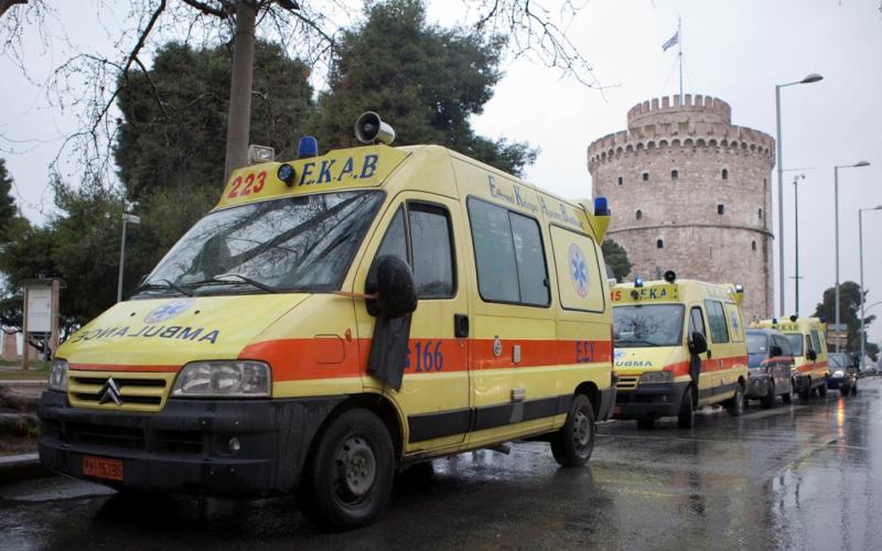 Θεσσαλονίκη: Πιο γρήγορα τα ασθενοφόρα ΕΚΑΒ - Οι 2 νέες βάσεις | Typosthes