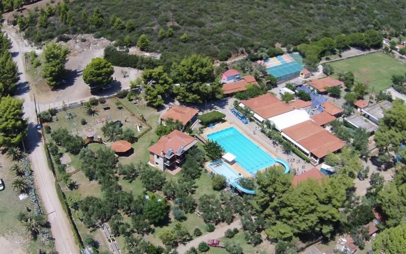 H Eikona Apo Kataskhnwseis Kai Kampingk Sth Xalkidikh Typosthes