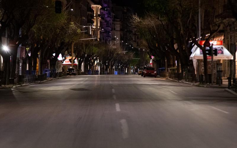 Korwnoios To Lockdown Planatai Panw Apo Xalkidikh 8essalonikh