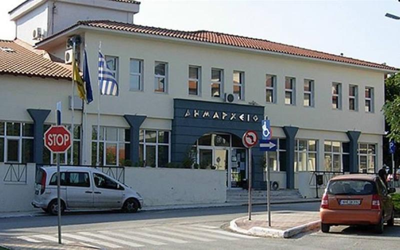 8essalonikh Politistiko Kalokairi Me Dhmofileis Kallitexnes Sto Wraiokastro Typosthes