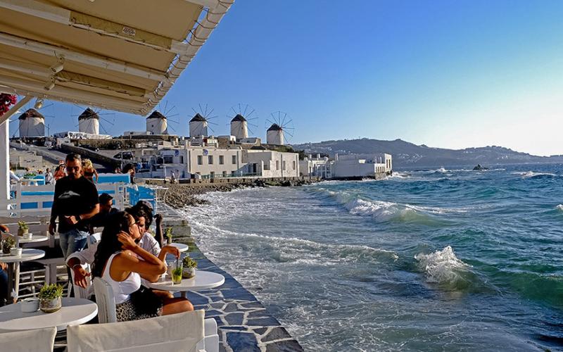 mykonos-lockdown