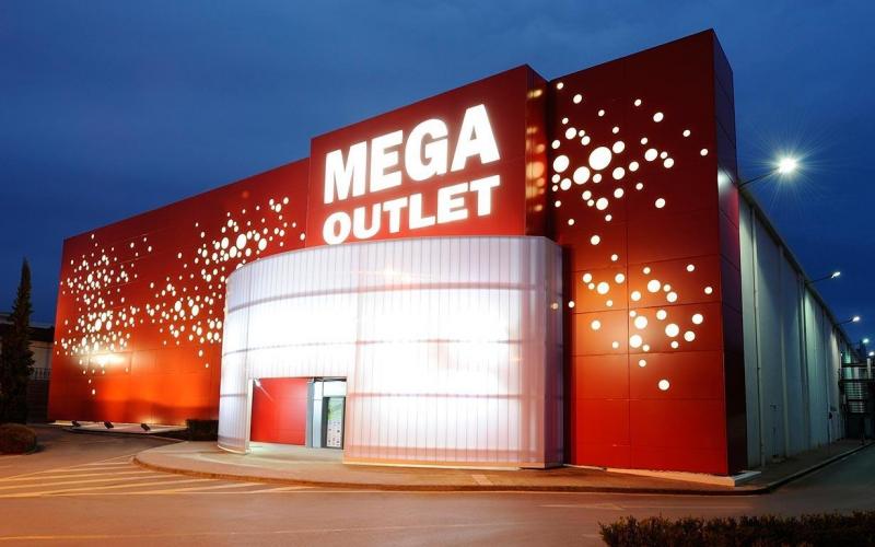 MEGA-OUTLET