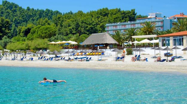 kalokairi-paralia