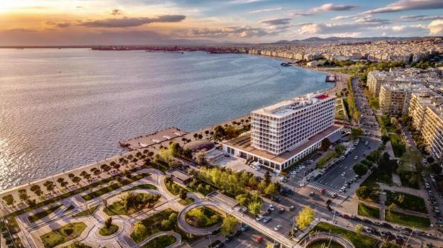 makedonia-palace
