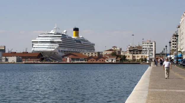 kroyaziera-thessaloniki-limani