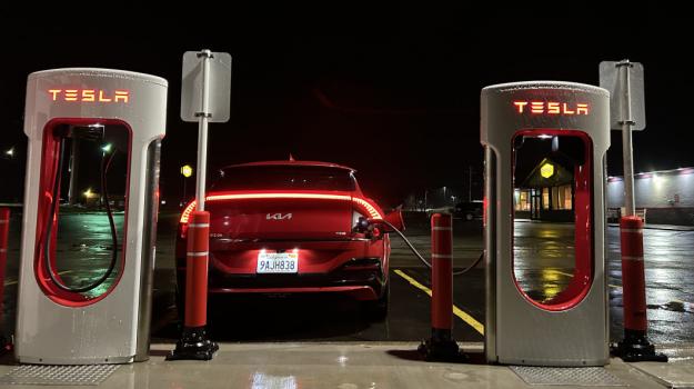 tesla-superchargers