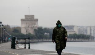 thessaloniki-paralia-lockdown-vroxi