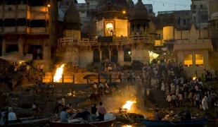 india-covid-dead-burning