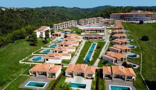 ajul-hotel