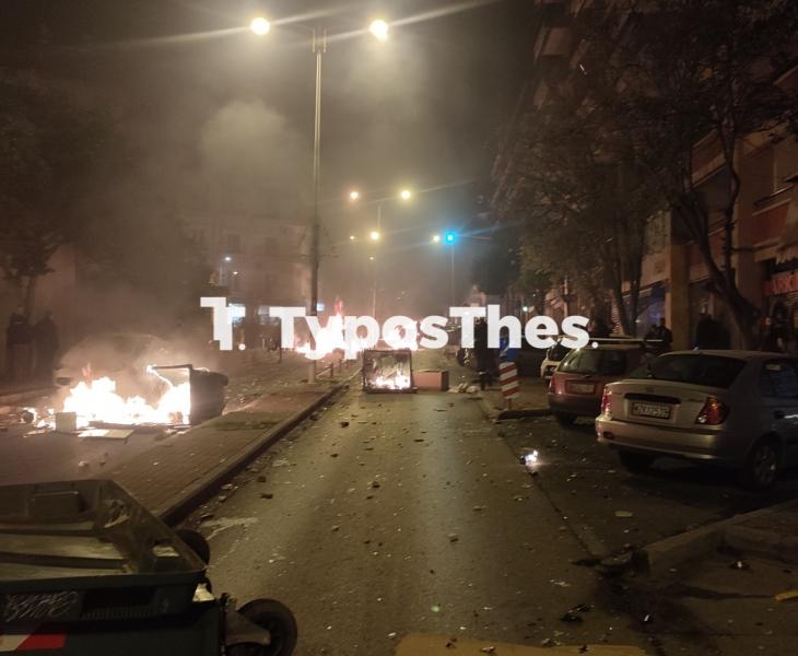 Θεσσαλονίκη: Σοβαρά επεισόδια στο κέντρο μετά την πορεία για Γρηγορόπουλο (ΦΩΤΟ) 